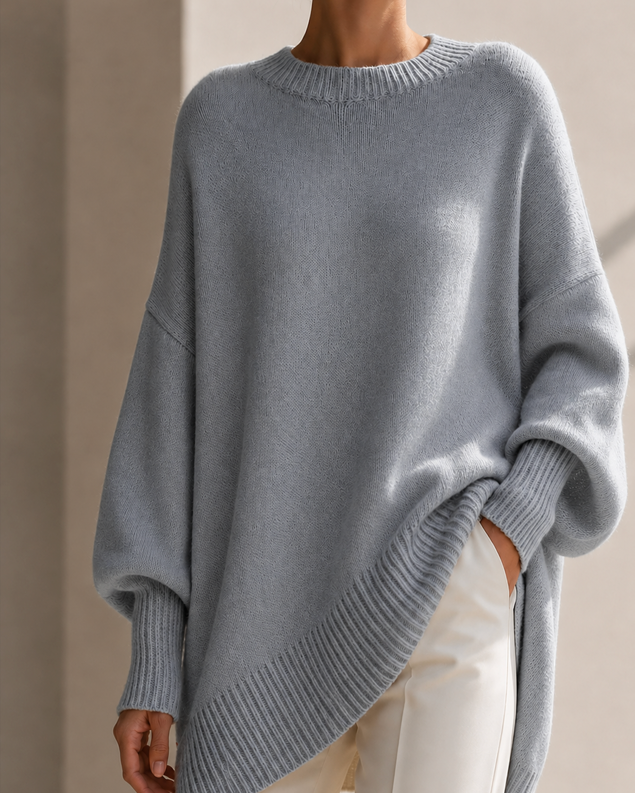 Pull oversize femme en maille gris avec manches longues 