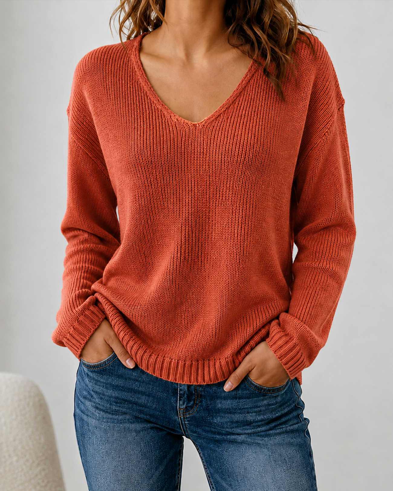 Pull rouge en tricot pour femme à col V, manches longues et coupe décontractée