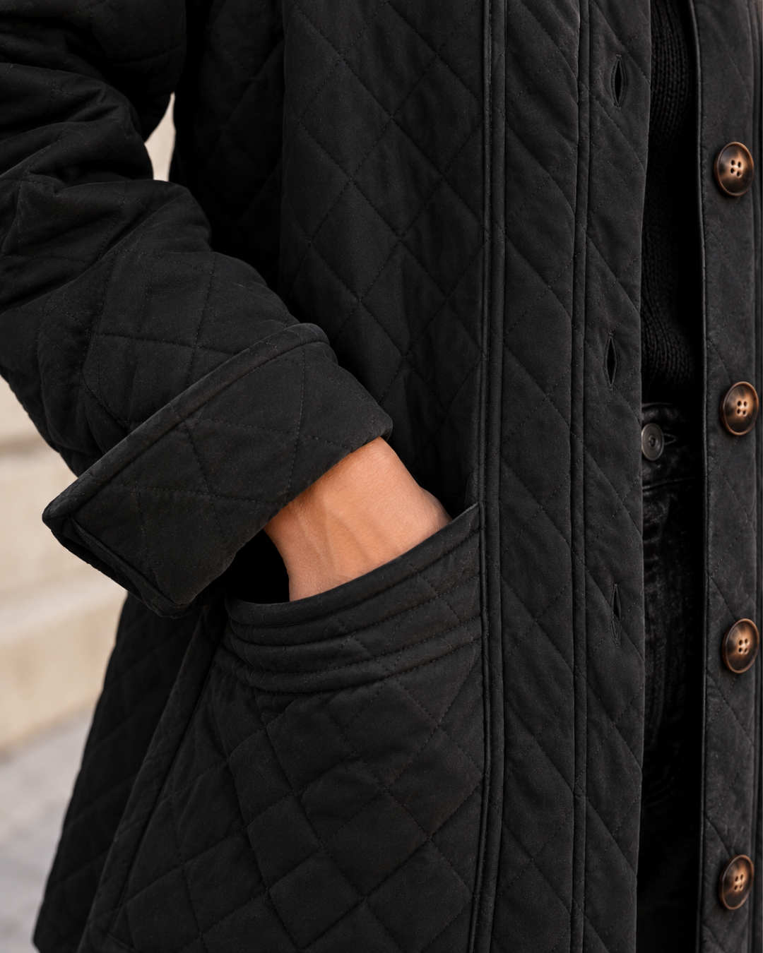 Veste Matelassée Femme Mi-Longue à Boutons et Poches