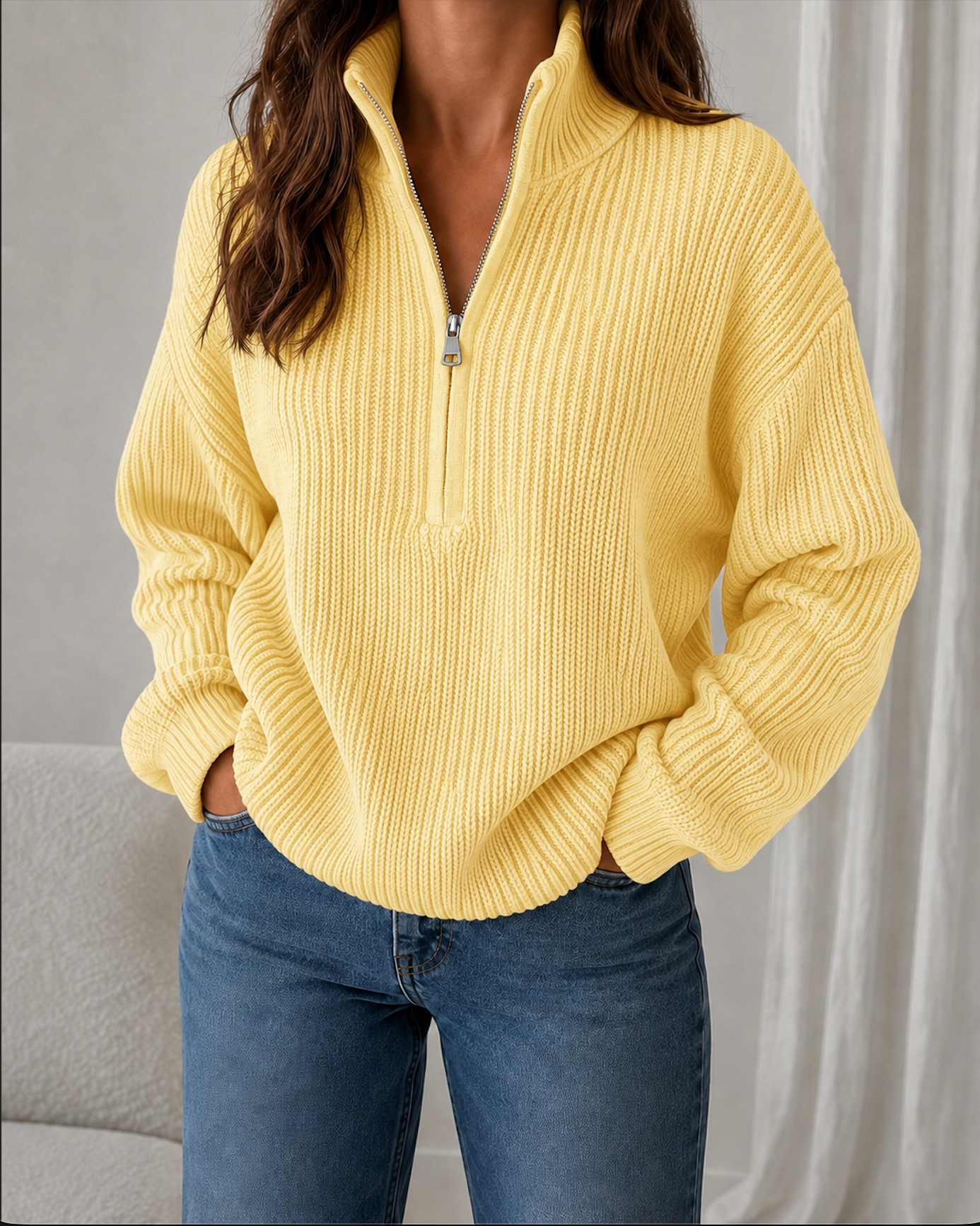 Pull jaune en tricot côtelé pour femme à col montant zippé, manches longues et coupe décontractée