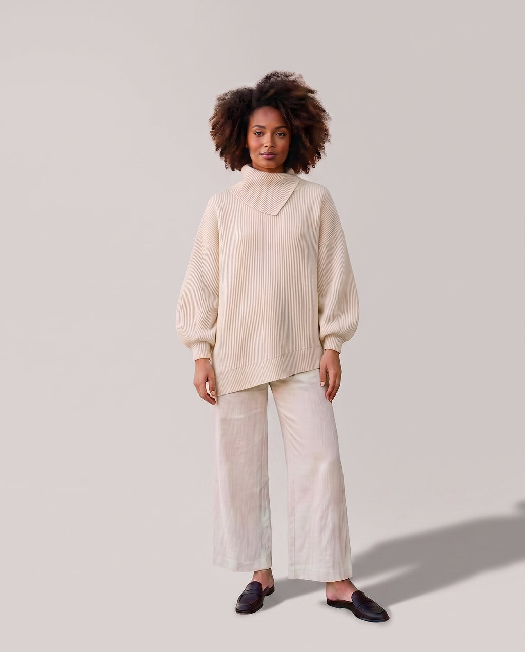 Pull côtelé oversize à col asymétrique Maëlle