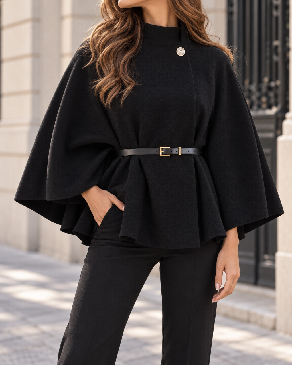 Manteau Cape Femme Court Ceinturé à Col Montant - Black