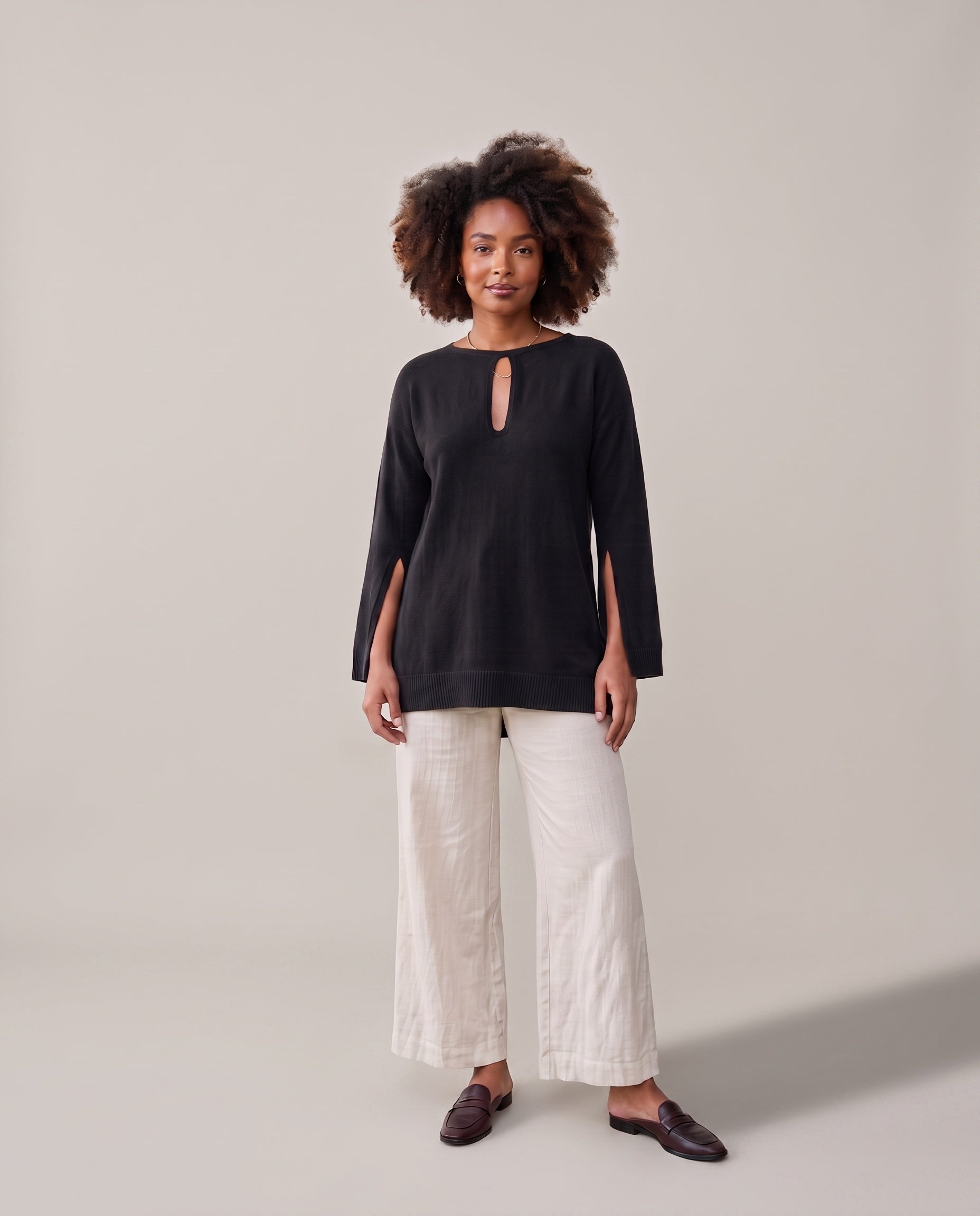 Pull long à fentes et encolure goutte Camille